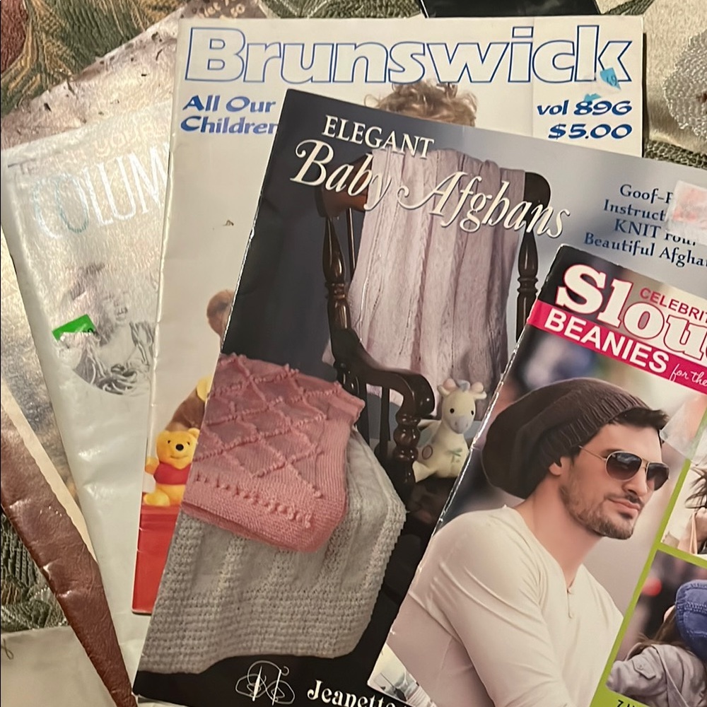 5 Knitting Pattern Booklets